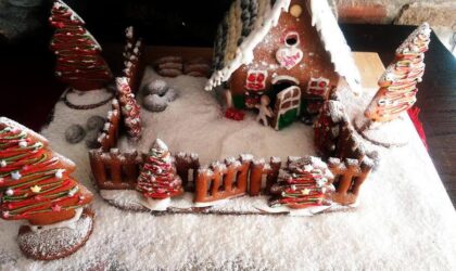 Kućica od medenjaka, domaći gingerbread house