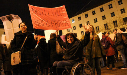 Noćni marš za ravnopravnost i protiv nasilja nad ženama