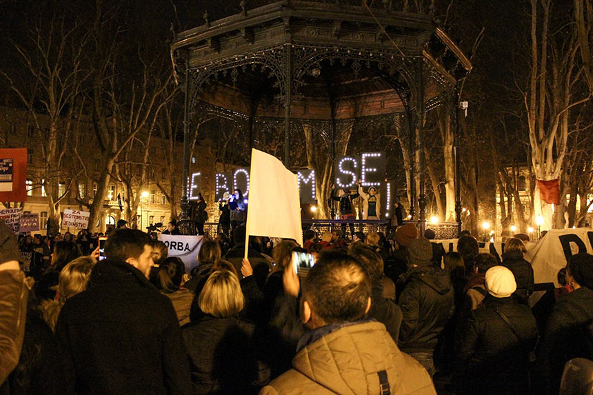 Noćni marš za Dan žena. Okupljanje na Zrinjevcu.