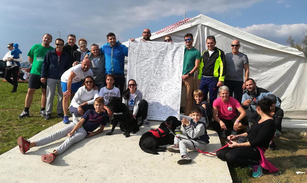 U Sisku se trčalo cijelu noć pa je podignut šator u kojem su trkači mogli malo odmoriti