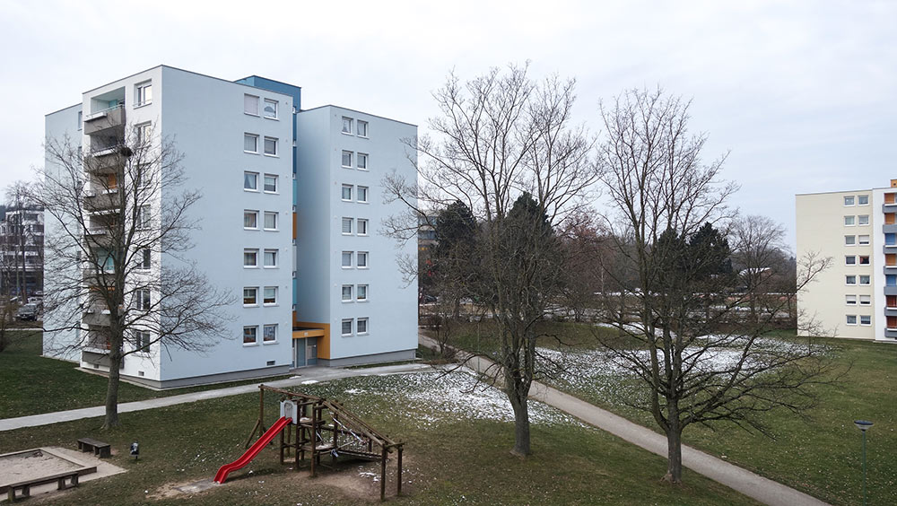 Naselje Haidach se nalazi svega par kilometara od centra Pforzheima. Radi naglog dolaska velikog broja stanovnika iz istočnih zemalja, u naselju su se gomilali problemi.