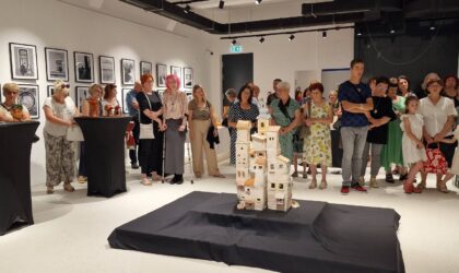 Otvorili smo izložbu keramike u Gradskoj Munjari Petrinja