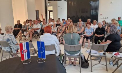 Javni razgovor petrinjskih udruga i građana starije životne dobi