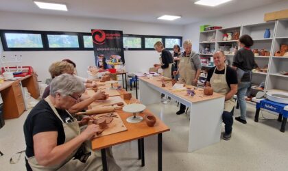 Započeli smo radionice keramike za umirovljenike