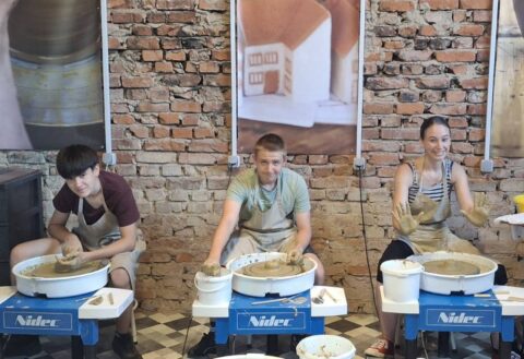 Kreativnost, glina i dobro društvo – recept za radionice s Melani
